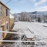Face Au Puy Mary - Avec Jardin Et Parking بيت للعطل